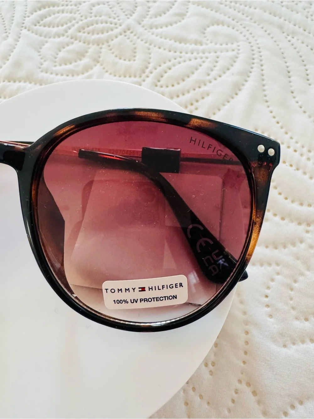 Tommy Hilfiger Tortoiseshell Frame Sunglasses with Brown Gradient Lenses